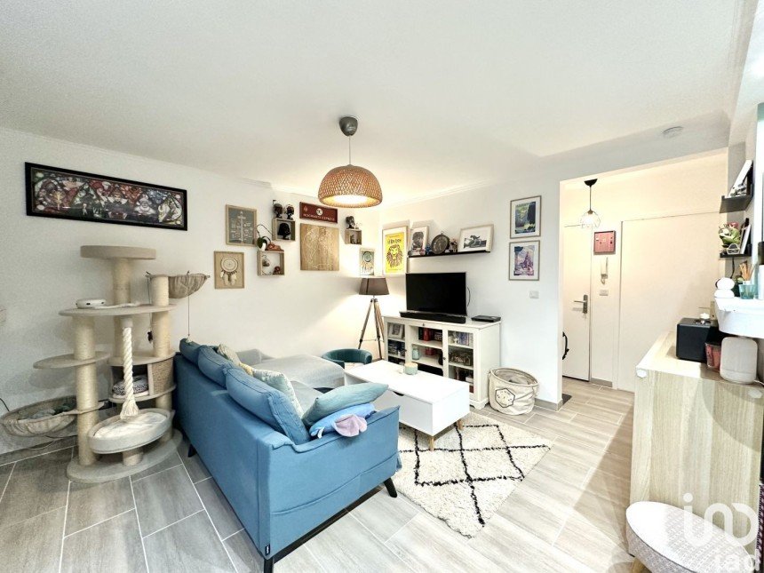 Appartement 2 pièces de 43 m² à Brie-Comte-Robert (77170)