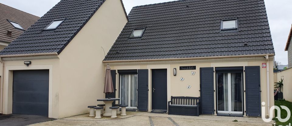 Maison 5 pièces de 112 m² à D'Huison-Longueville (91590)