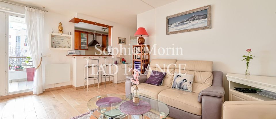 Appartement 3 pièces de 69 m² à Courbevoie (92400)