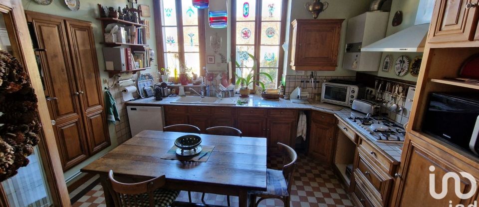 House 7 rooms of 160 m² in Seignelay (89250)