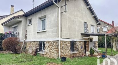 Traditional house 5 rooms of 115 m² in Savigny-sur-Orge (91600)