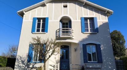 Maison 5 pièces de 125 m² à Aiguillon (47190)