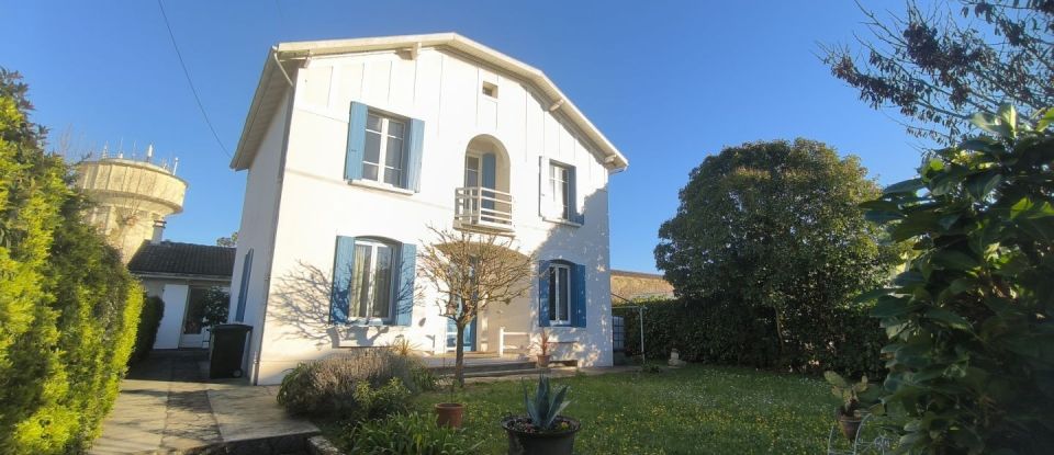 House 5 rooms of 125 m² in Aiguillon (47190)