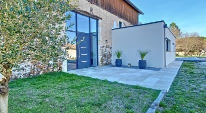 Barn conversion 6 rooms of 182 m² in Mios (33380)