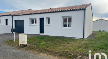 Maison traditionnelle 4 pièces de 76 m² à Talmont-Saint-Hilaire (85440)