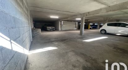 Parking/garage/box de 15 m² à Miramas (13140)