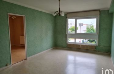 Apartment 3 rooms of 75 m² in Châlons-en-Champagne (51000)