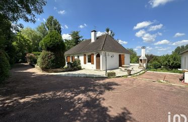 House 6 rooms of 100 m² in Chaumes-en-Brie (77390)
