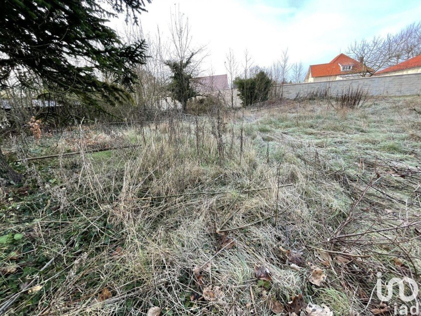 Land of 525 m² in Sarry (51520)