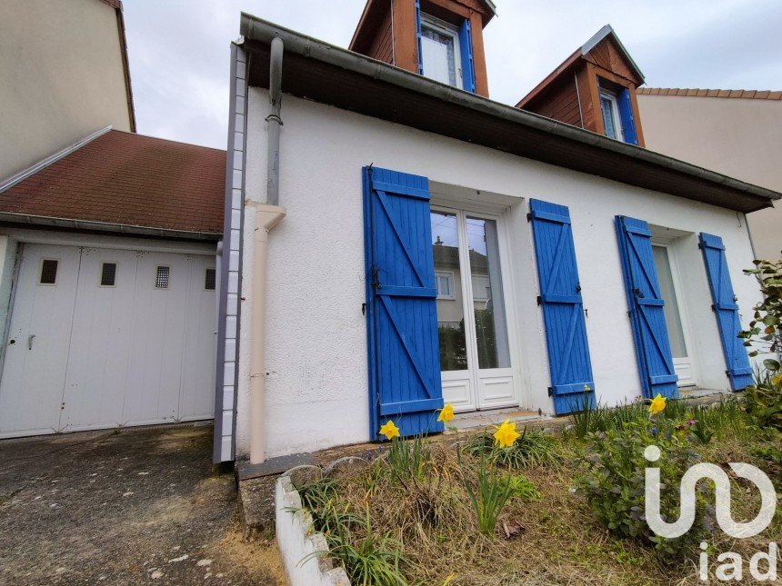 Town house 5 rooms of 88 m² in Le Mans (72100)