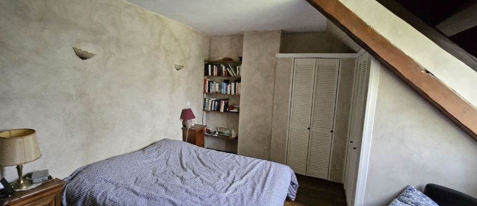 Mansion 7 rooms of 189 m² in Huisseau-sur-Mauves (45130)