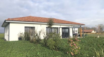 House 5 rooms of 125 m² in Lanneplaà (64300)