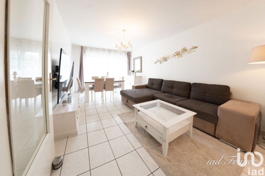 Apartment 2 rooms of 40 m² in Sevran (93270)
