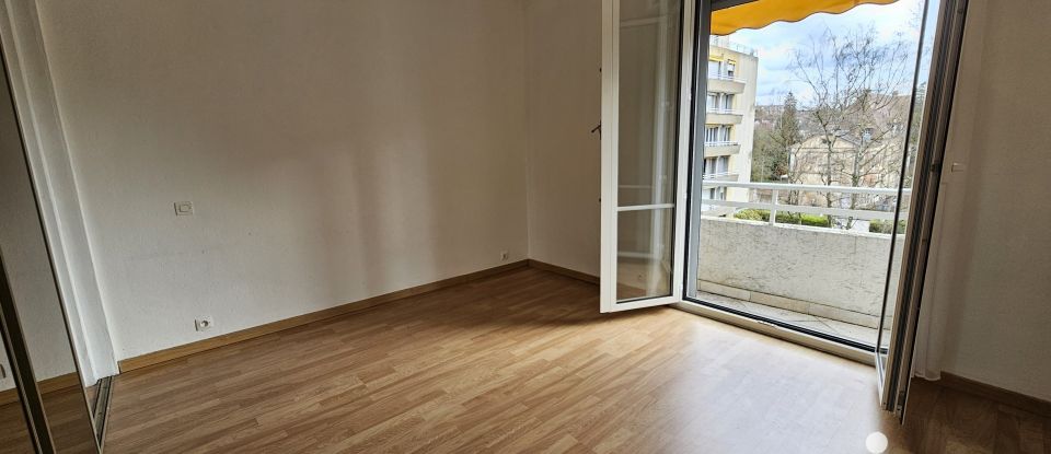 Apartment 3 rooms of 71 m² in Évreux (27000)