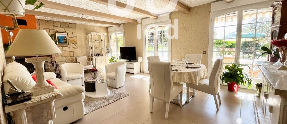 House 6 rooms of 170 m² in La Roquette-sur-Siagne (06550)