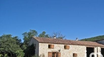 Country house 6 rooms of 160 m² in Viens (84750)