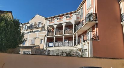Apartment 3 rooms of 54 m² in Villeparisis (77270)