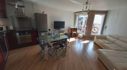 Apartment 3 rooms of 54 m² in Villeparisis (77270)