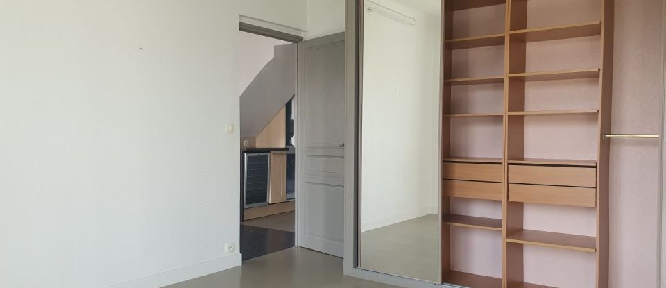 Appartement 6 pièces de 100 m² à Saint-Nazaire (44600)