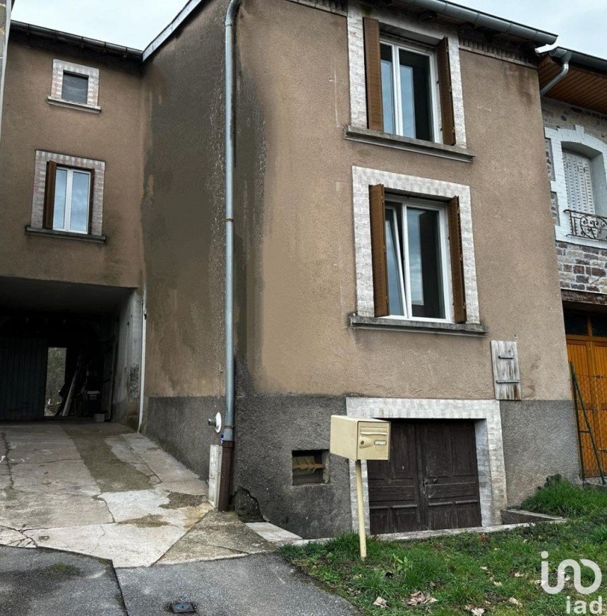 House 4 rooms of 90 m² in Selles (70210)