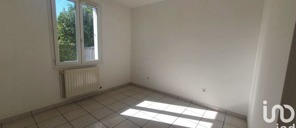 Appartement 4 pièces de 79 m² à Monteux (84170)