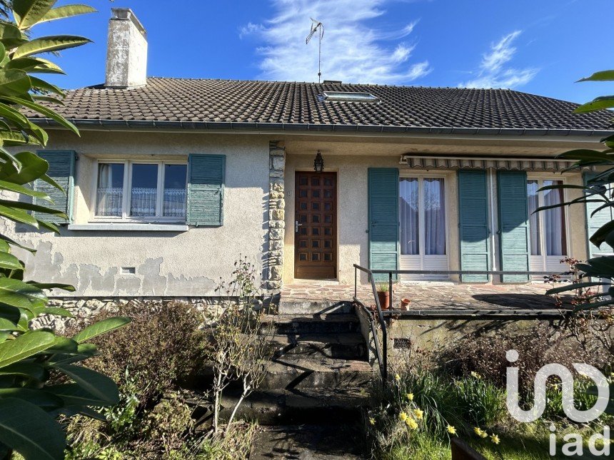 Maison traditionnelle 6 pièces de 124 m² à Arnières-sur-Iton (27180)