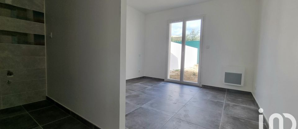 Pavilion 4 rooms of 88 m² in Roujan (34320)