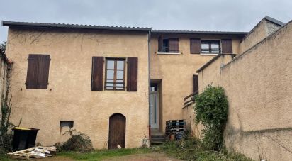 House 6 rooms of 150 m² in Villerest (42300)