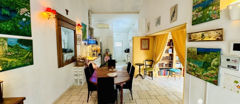 Traditional house 4 rooms of 153 m² in Avignon (84140)