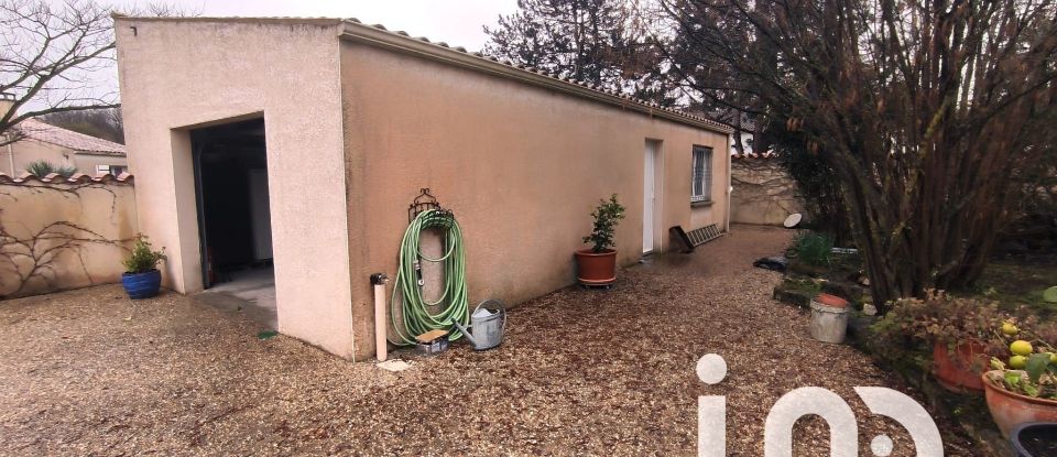 House 5 rooms of 121 m² in Bourcefranc-le-Chapus (17560)