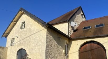 Village house 6 rooms of 176 m² in Bonnay (25870)