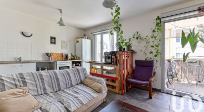 Apartment 4 rooms of 80 m² in Pantin (93500)