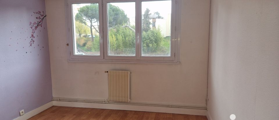 Apartment 5 rooms of 120 m² in Viry-Châtillon (91170)