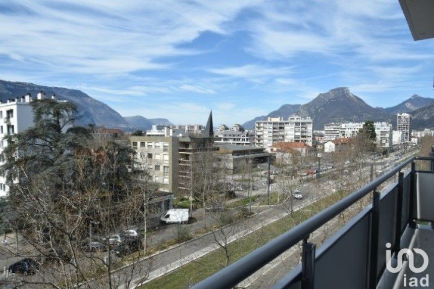 Appartement 3 pièces de 63 m² à Grenoble (38100)
