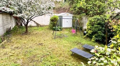 House 4 rooms of 100 m² in Bobigny (93000)