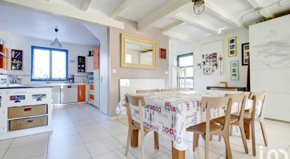 House 7 rooms of 145 m² in Combs-la-Ville (77380)