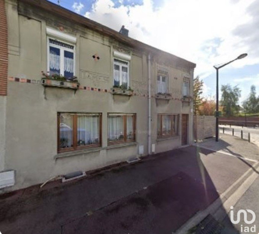Maison 5 pièces de 151 m² à Hautmont (59330)