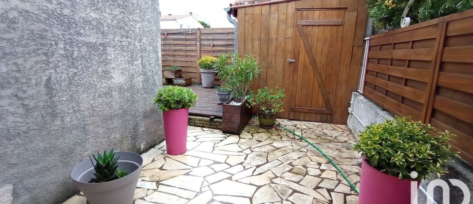 Traditional house 5 rooms of 141 m² in Carcassonne (11000)