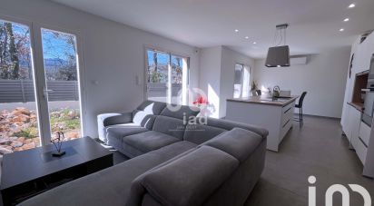 House 4 rooms of 86 m² in Nans-les-Pins (83860)