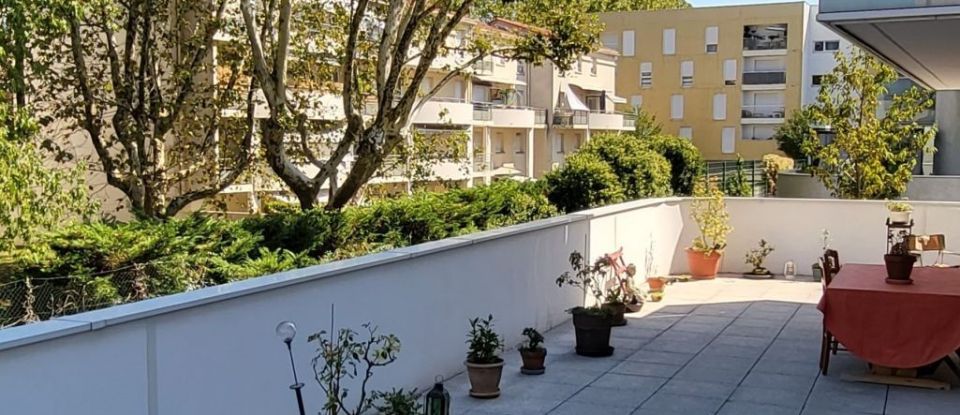 Apartment 4 rooms of 78 m² in Vénissieux (69200)
