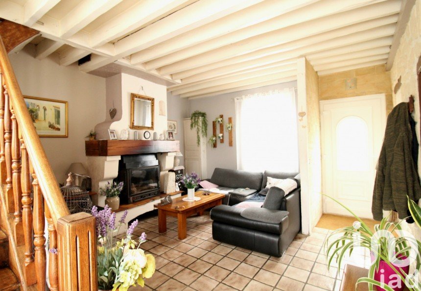 Town house 4 rooms of 107 m² in Bailleval (60140)