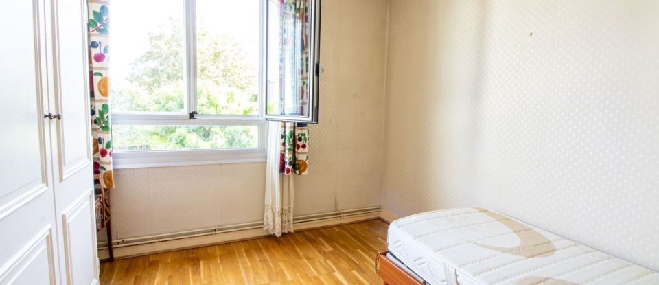 Appartement 5 pièces de 78 m² à Rueil-Malmaison (92500)