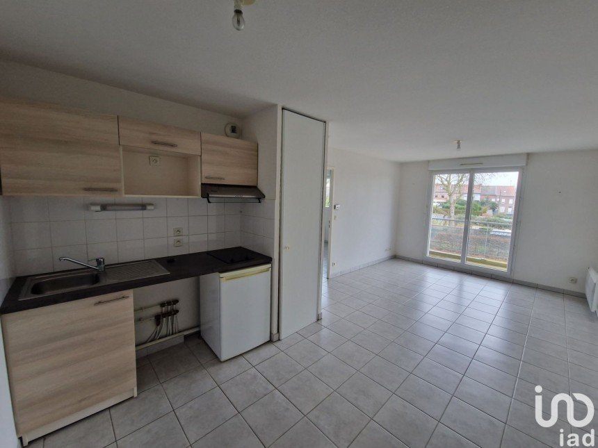 Apartment 2 rooms of 38 m² in - (59494)