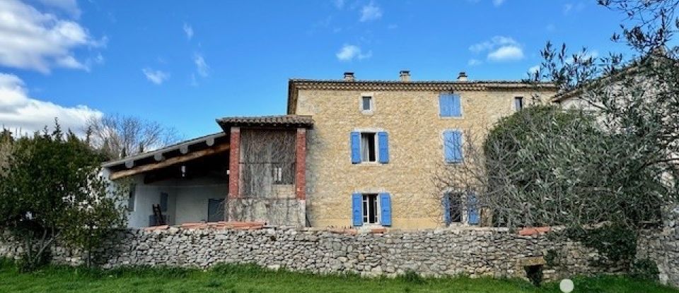 House 9 rooms of 177 m² in Fons-sur-Lussan (30580)