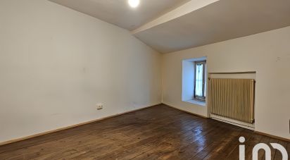 House 4 rooms of 78 m² in Ruffec (16700)