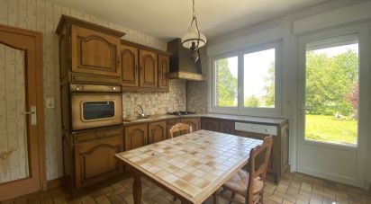 House 6 rooms of 111 m² in Bucquoy (62116)