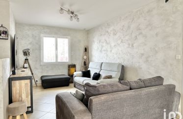 House 7 rooms of 150 m² in La Roche-sur-Yon (85000)