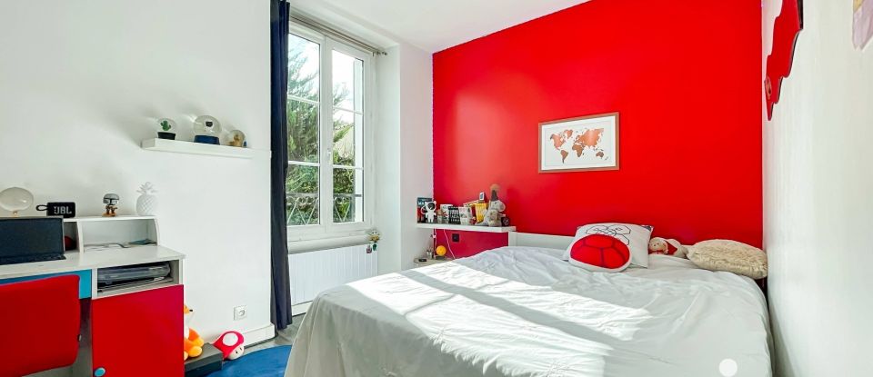 Triplex 4 rooms of 71 m² in Lésigny (77150)