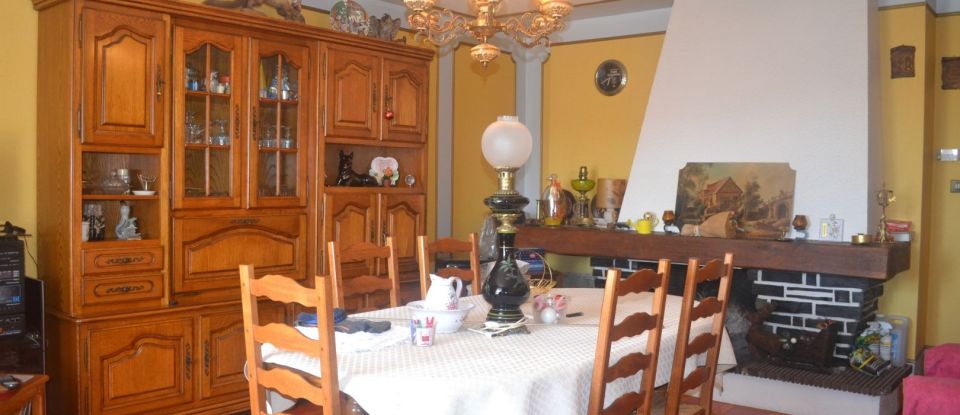 House 8 rooms of 293 m² in Grand (88350)