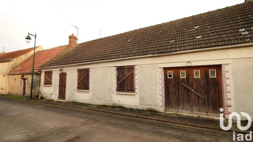 Barn conversion 3 rooms of 55 m² in Beauvilliers (28150)